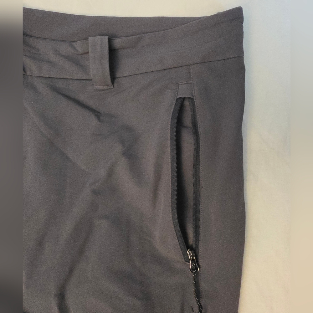 REI Men's Charcoal Cargo Pants - Picture 6 of 7